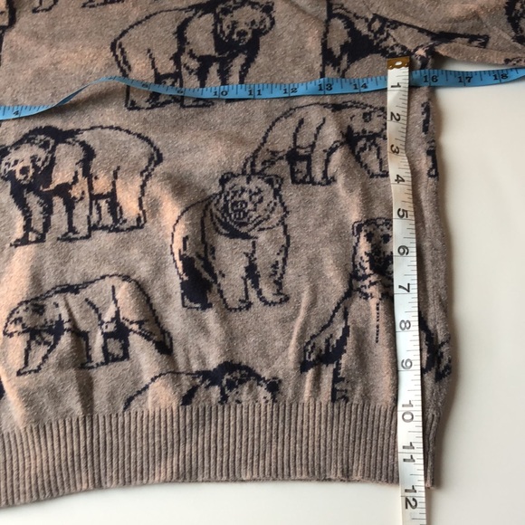 Gymboree Sweater Grizzly Bear Taupe w/Navy Blue Bears - Picture 7 of 7